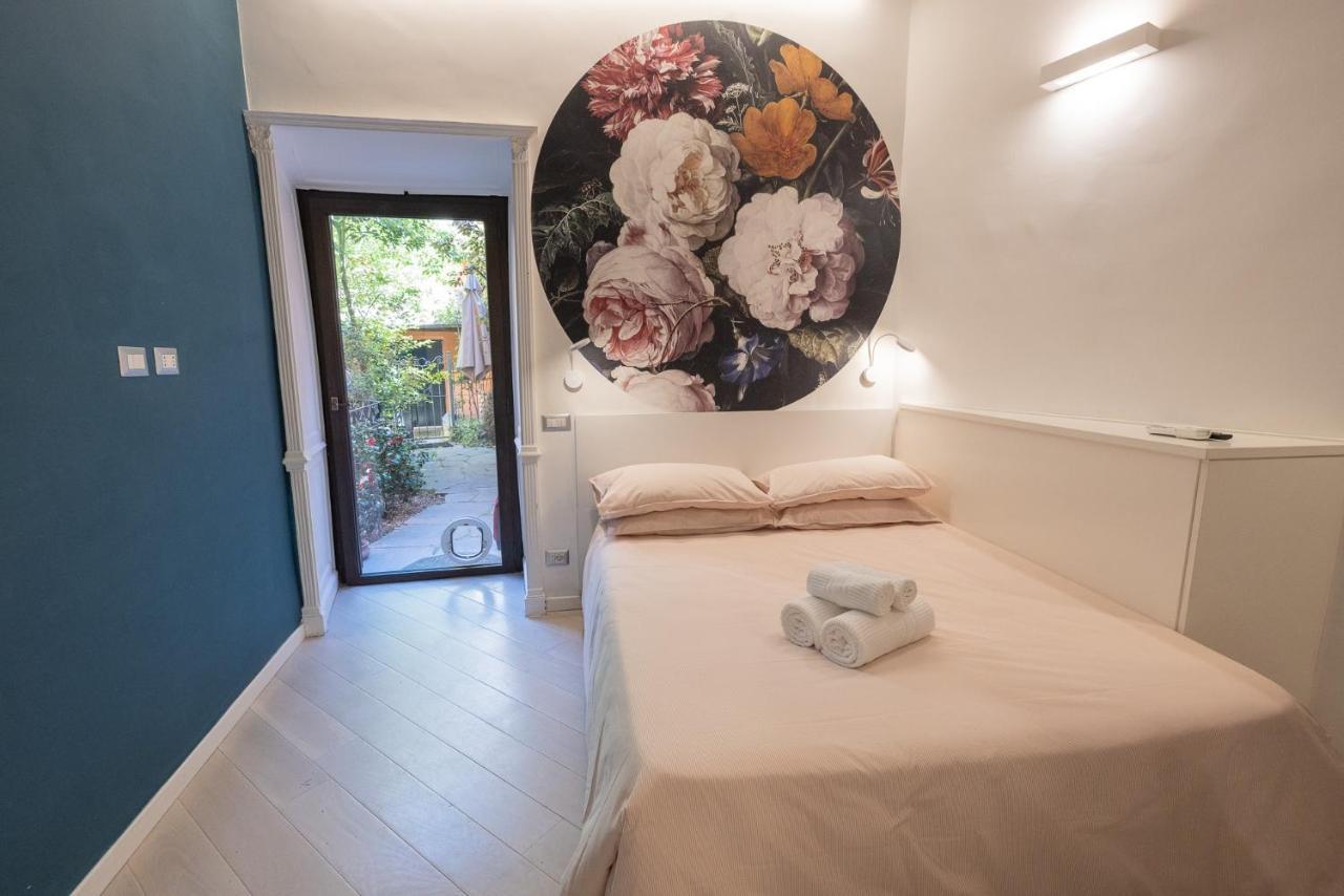 Rione Monti Studio Apt With Private Garden โรม ภายนอก รูปภาพ