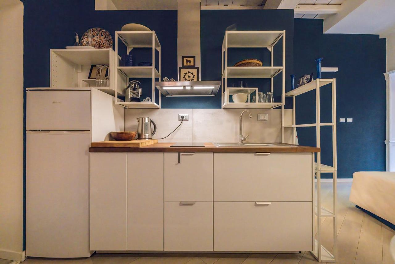 Rione Monti Studio Apt With Private Garden โรม ภายนอก รูปภาพ