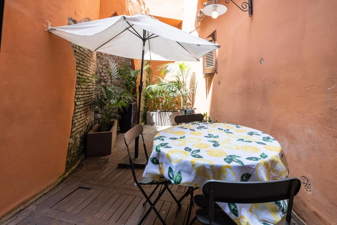 Rione Monti Studio Apt With Private Garden โรม ภายนอก รูปภาพ